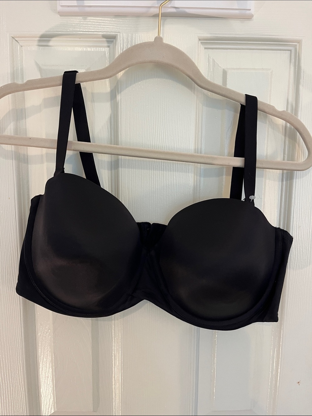 Maidenform Smooth Black bra with removable straps